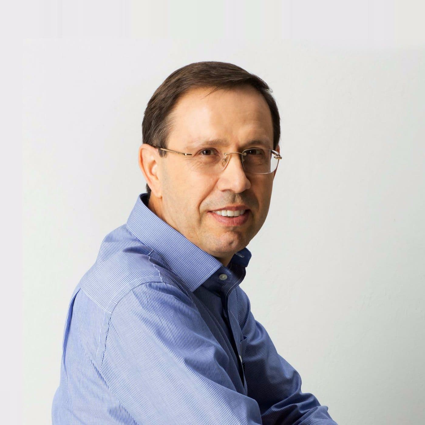 Carlos Wizard Martins cover