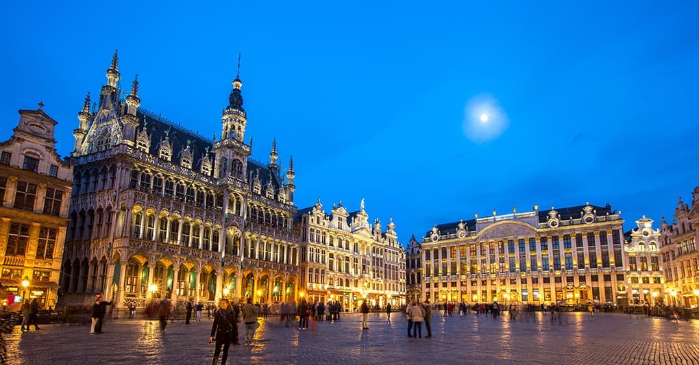 Apple e Meta, mini multe Ue. Bruxelles non cerca lo scontro - Focus economia cover