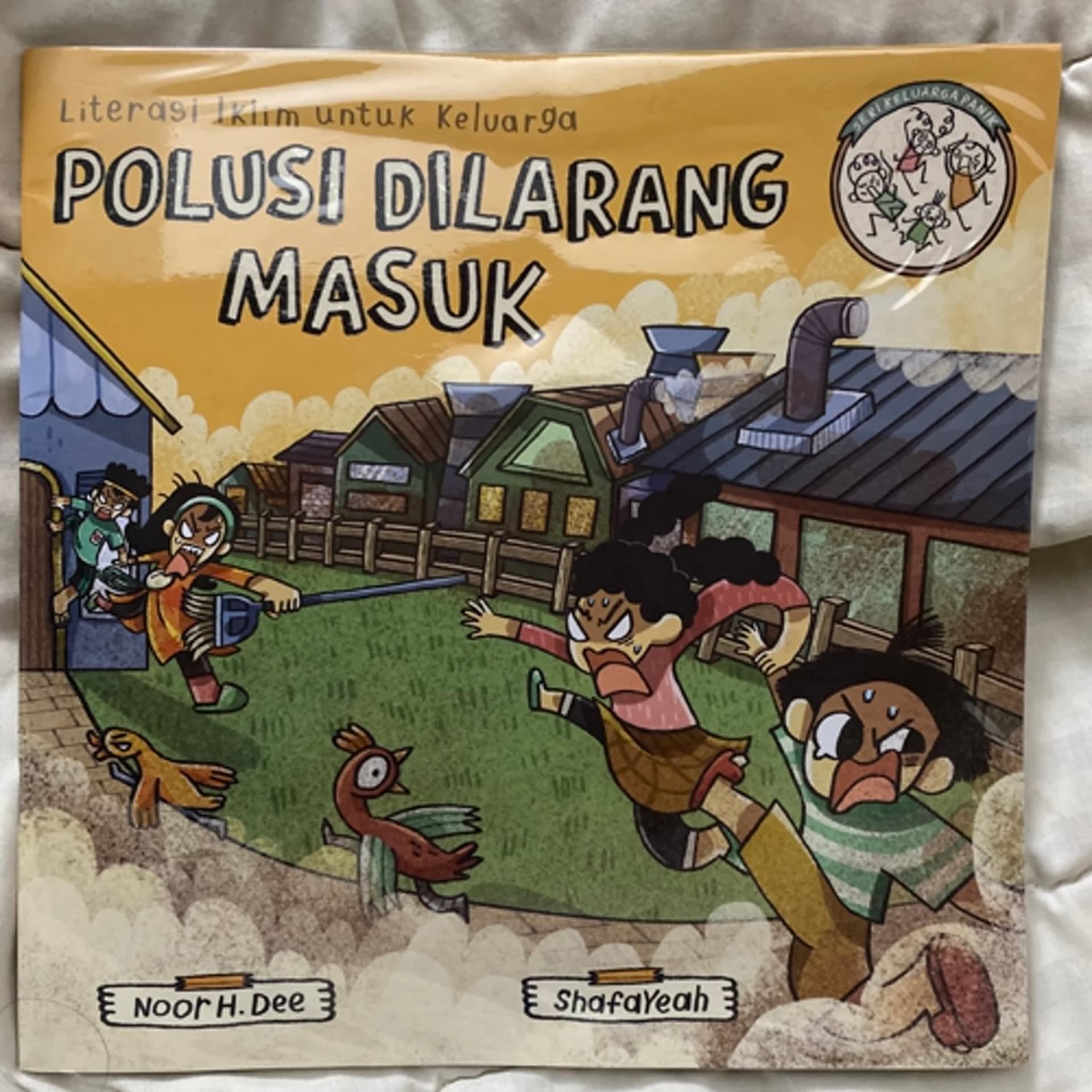 Dongeng Polusi Dilarang Masuk - Dongeng Untuk Hooria cover