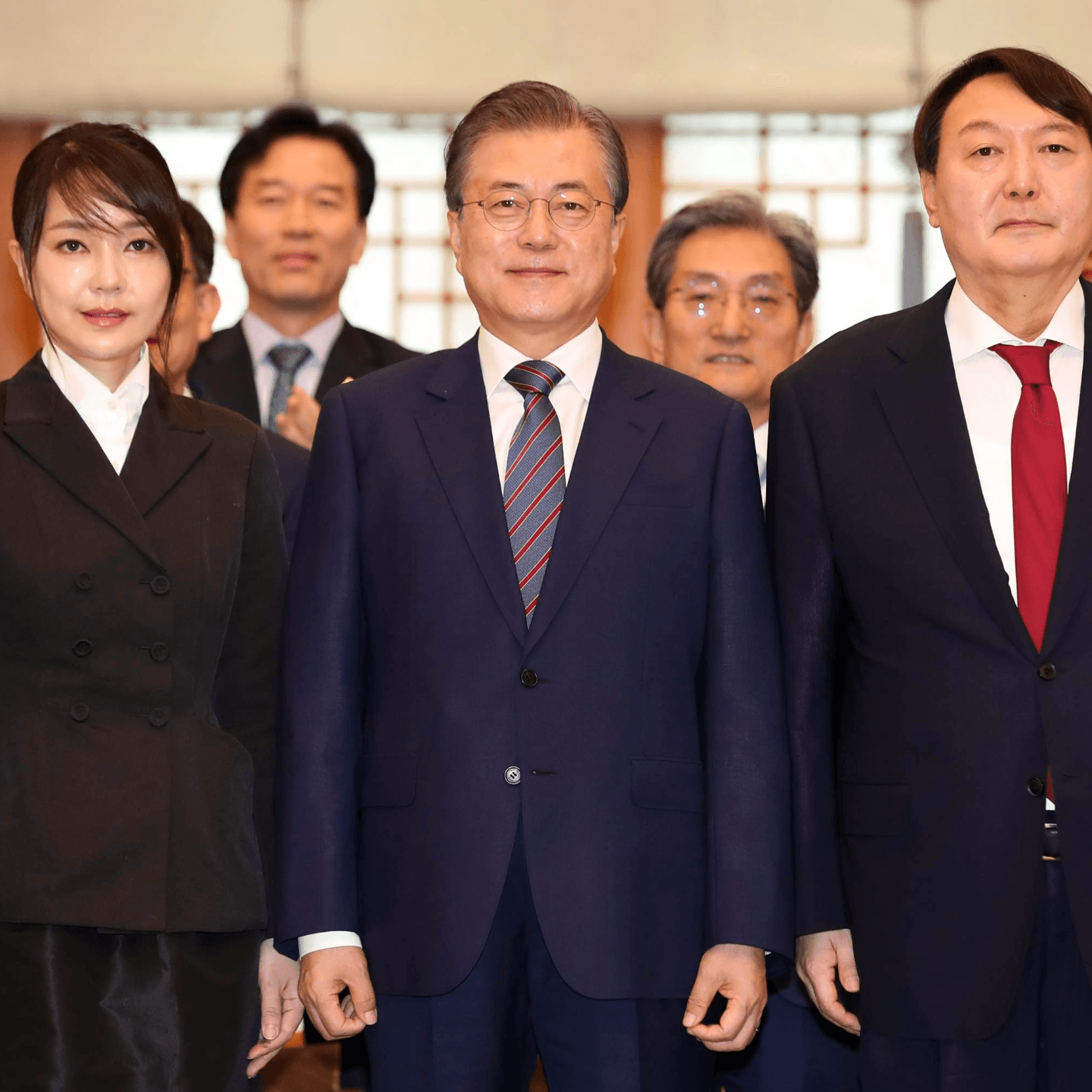 48 文在寅的回旋镖击中了自己，李在明的三审结局已定？ - 正文三台 cover