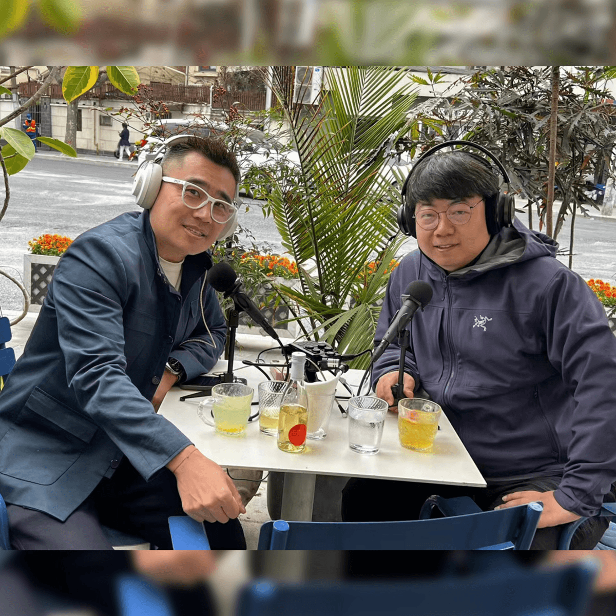 112. 播客杂谈：视频和直播、亮屏和广告、创作者生态和不可能三角 - 乱翻书 cover