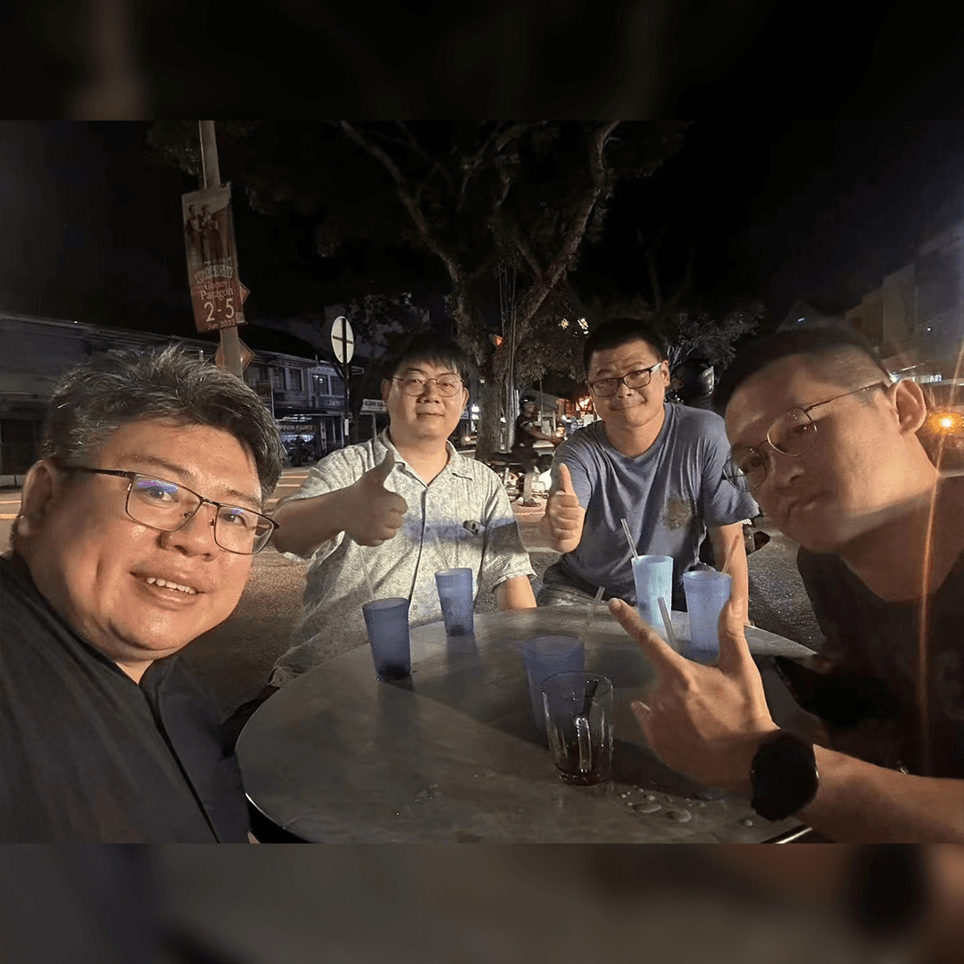 124. 大马华社新三宝：微信、抖音、小红书 - 乱翻书 cover