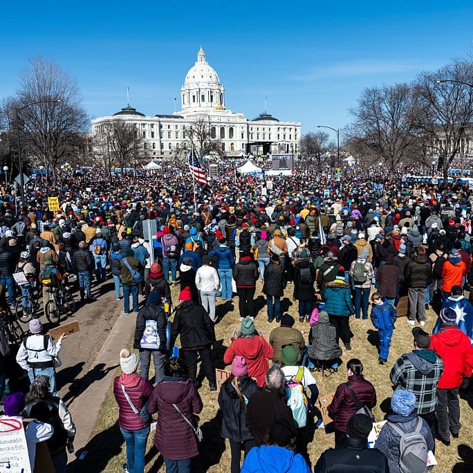 Huge crowds at No Kings in St Paul - Adam and Jordana cover