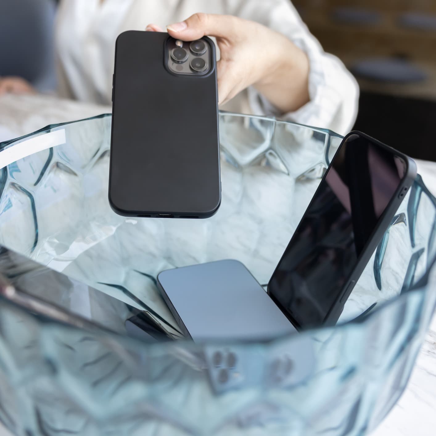 Could you give up your phone for 2 weeks? — Adam and Jordana cover