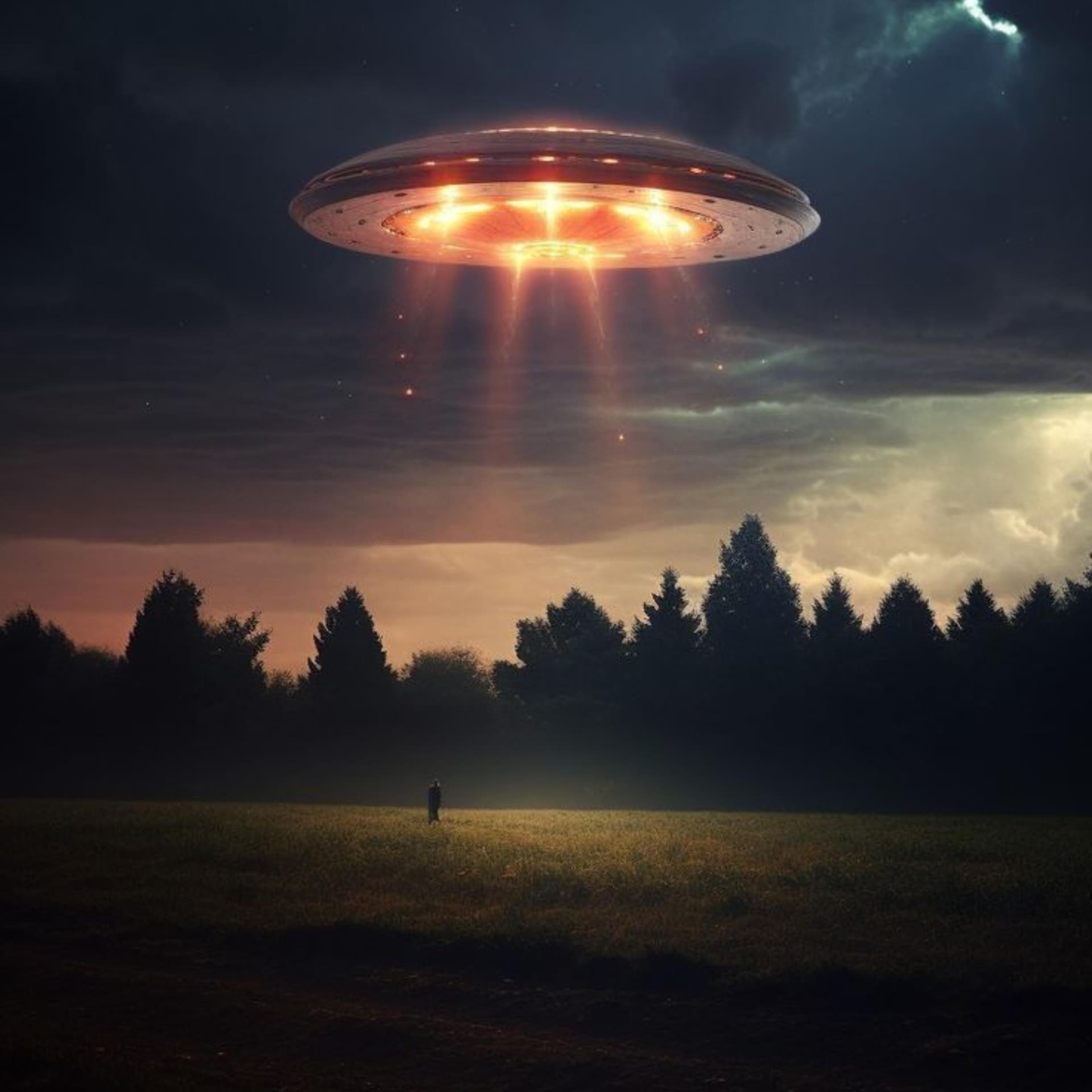 1970 UFO and Humanoid Report From Spain - Mysterious Radio: Paranormal, UFO and Lore Interviews cover