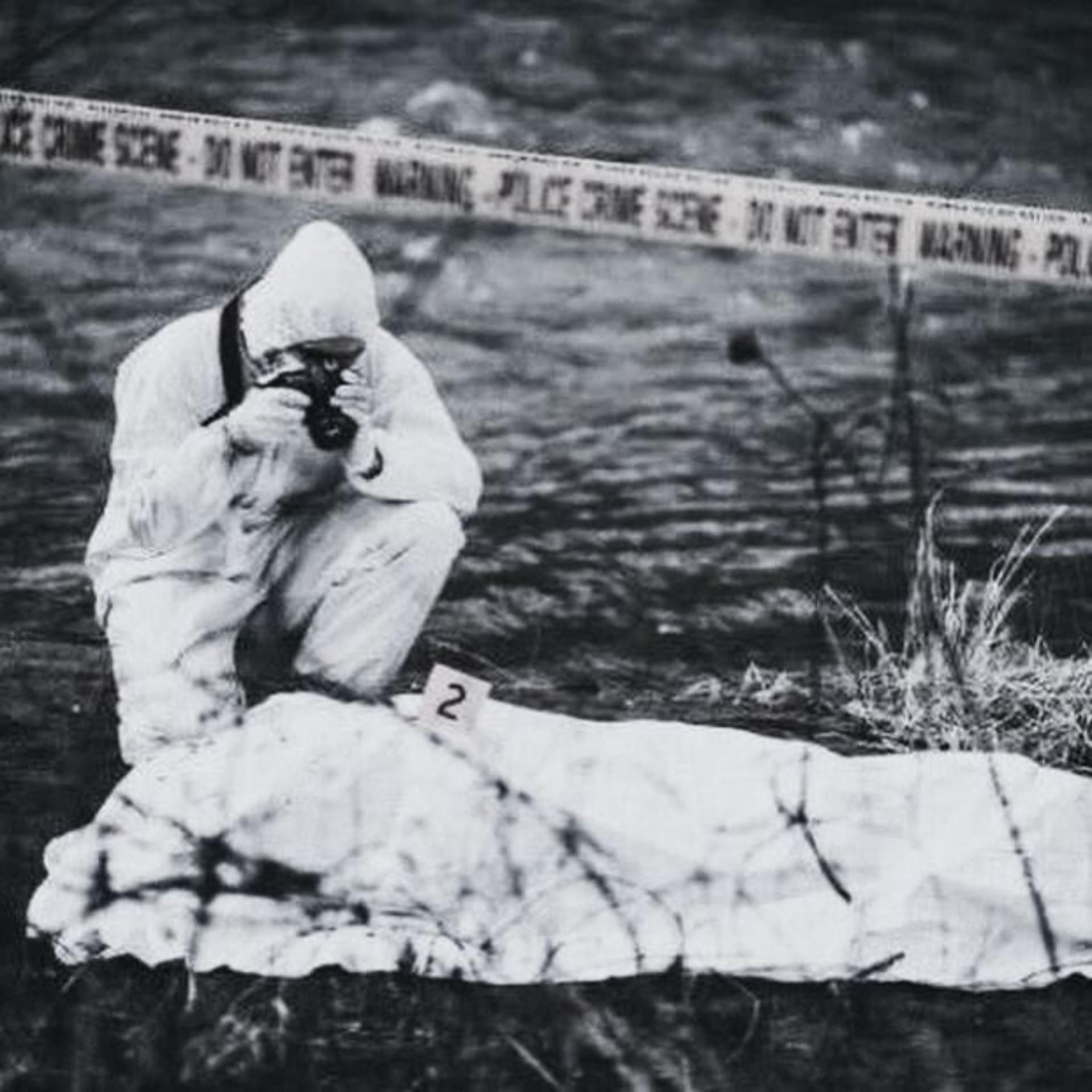 A Psychic Medium Discusses Remote Viewing, Homicide Cases, Messages From The Dead And More - Mysterious Radio: Paranormal, UFO and Lore Interviews cover