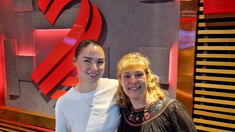 Comparison Culture - Leslie Shoemaker - Jennifer Zamparelli cover