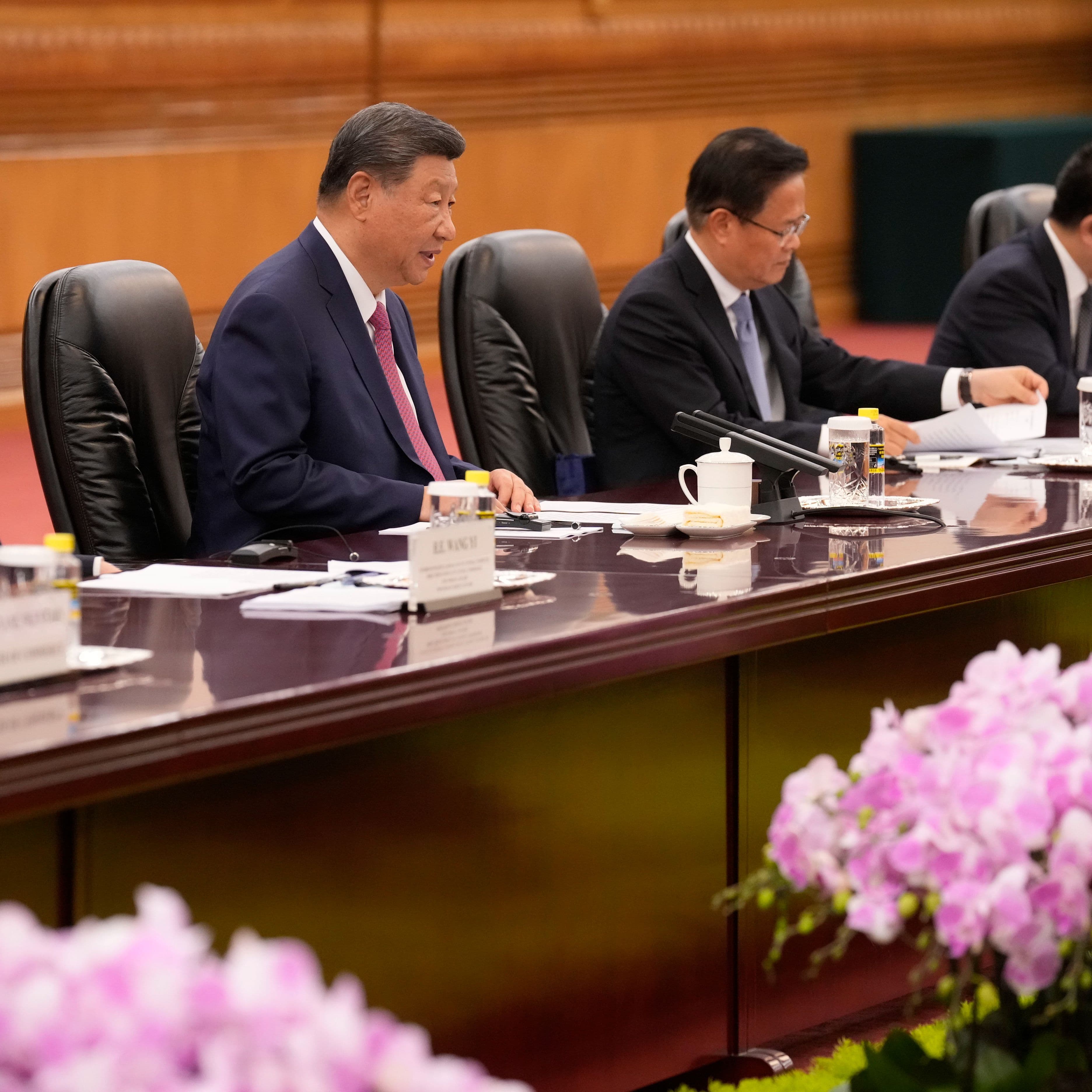 Cinco continentes - El papel de China como aliada de Irán - Cinco continentes cover