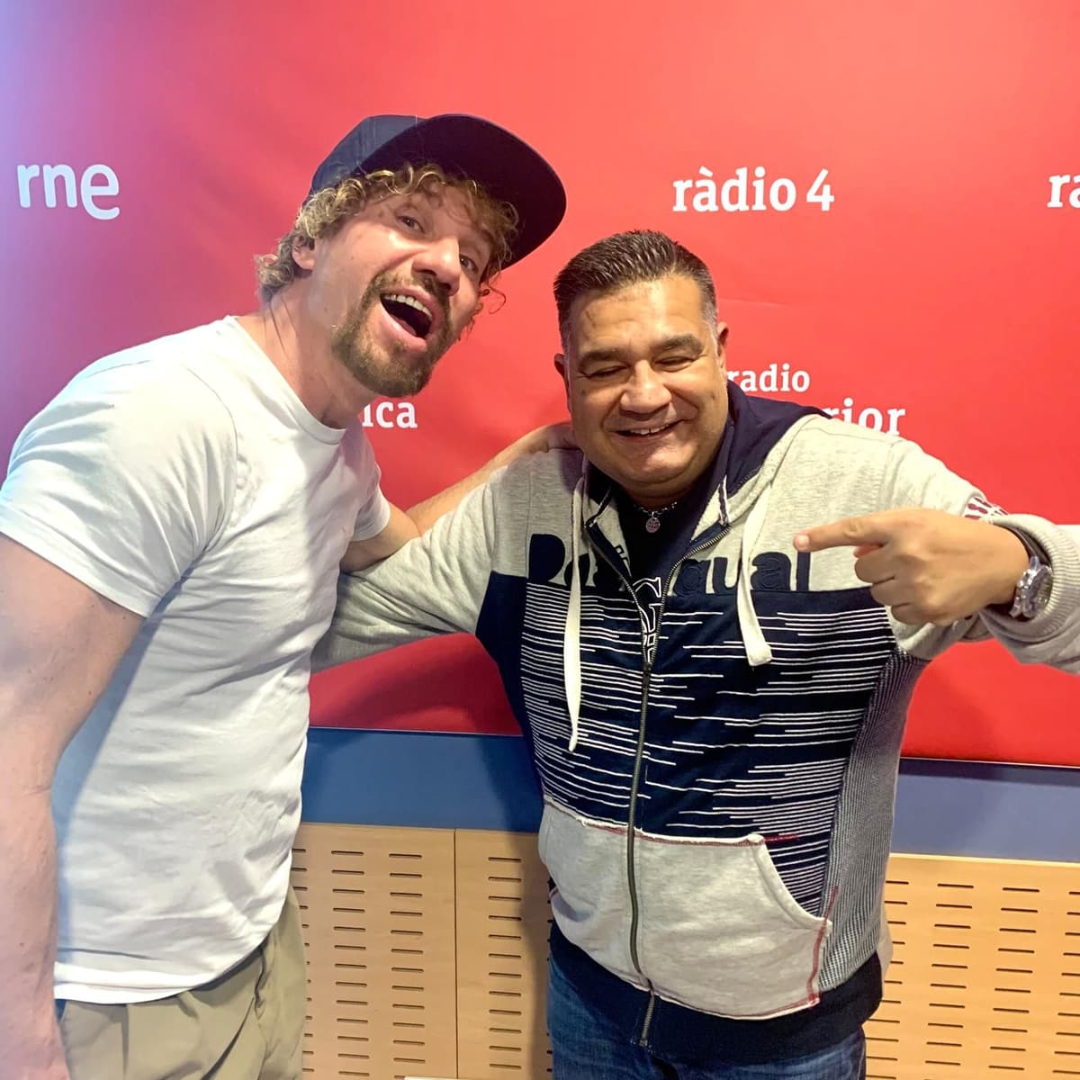 Metròpoli - Rumba Catalana amb Macaco - Metròpoli cover