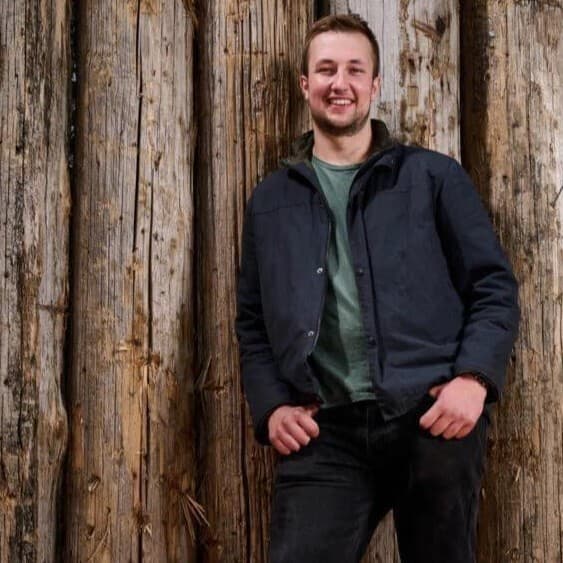 Sam Bowsher - Chainsaw Carving cover