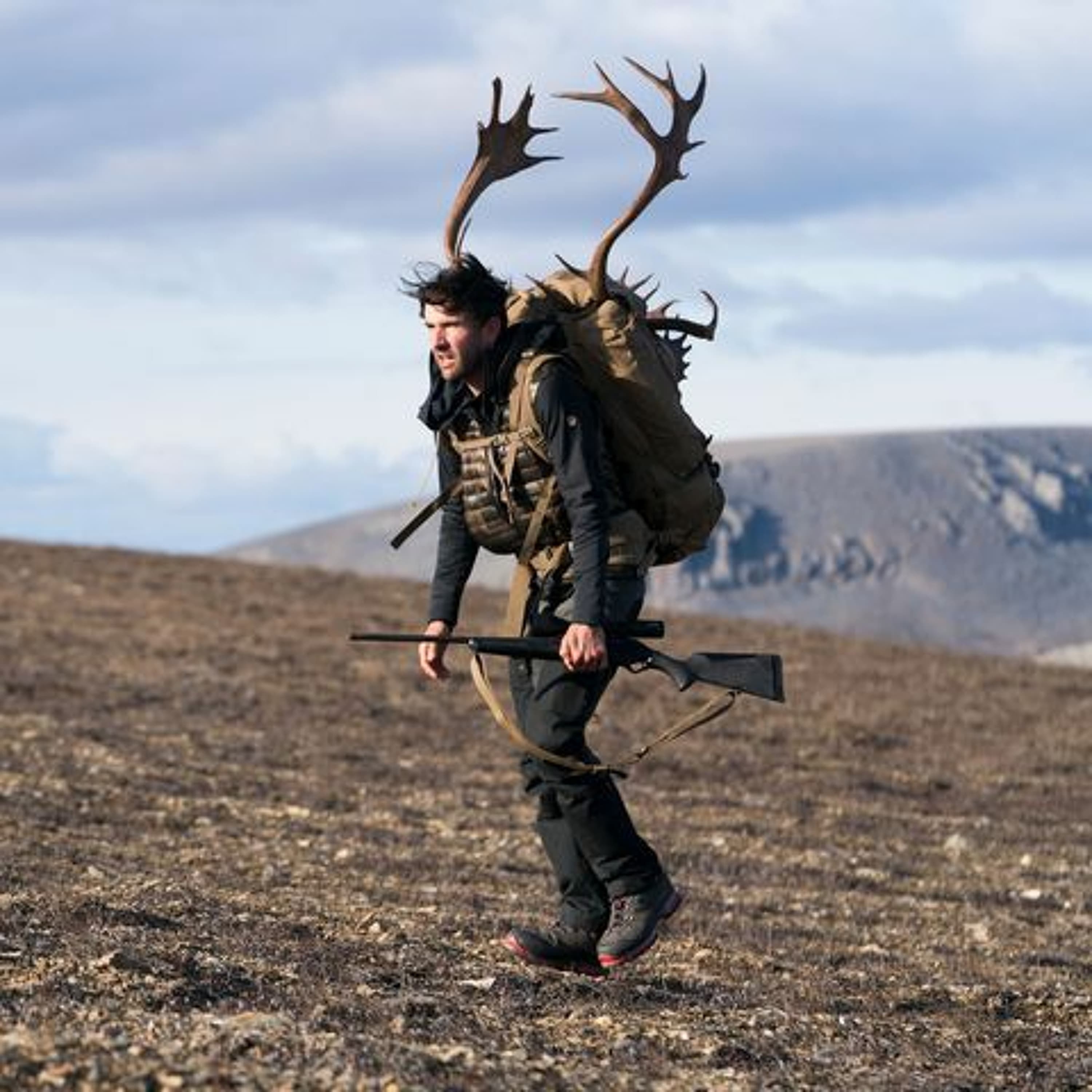 Michael Easter - Episode 628 - Behind The Shield cover