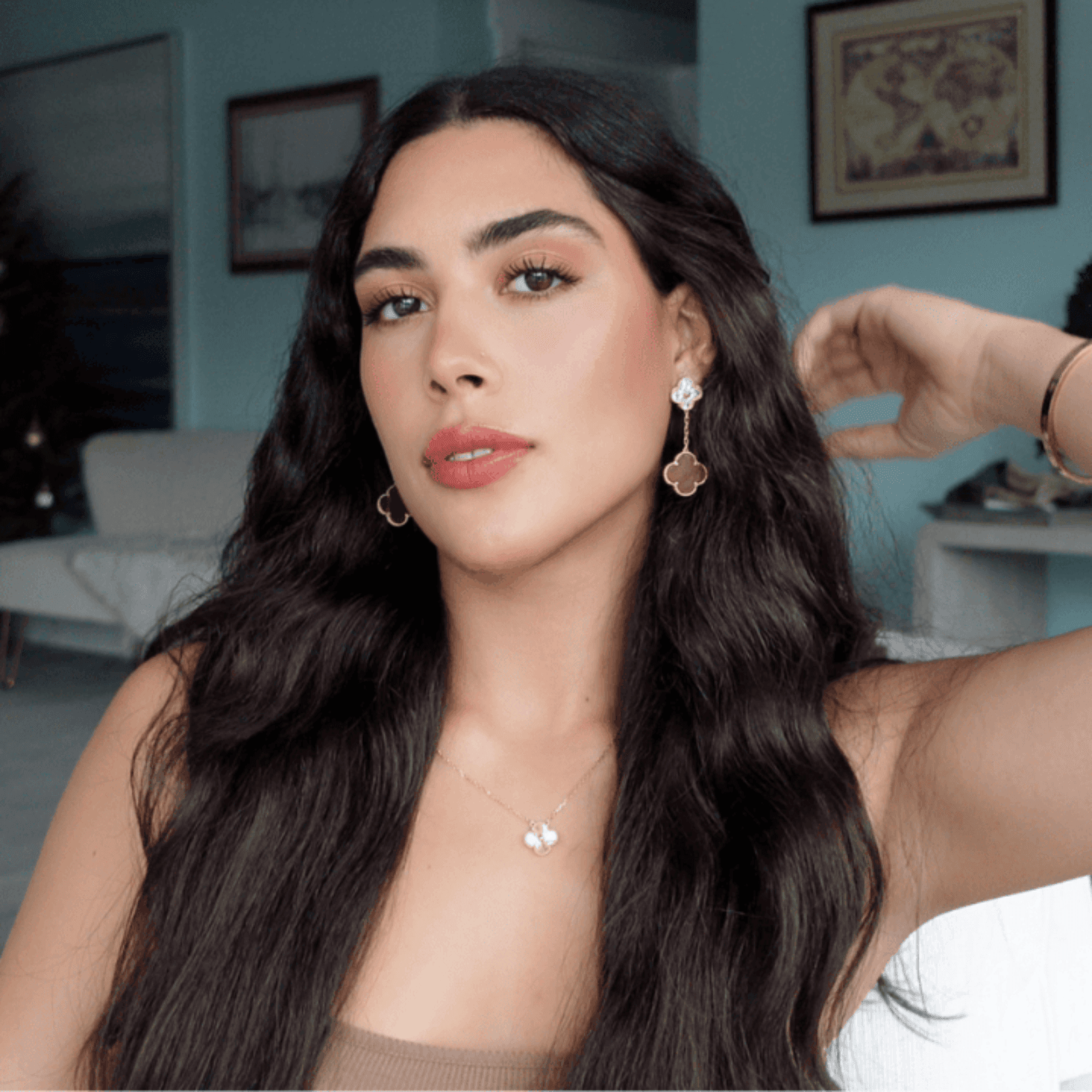 How Feminine Women Set Boundaries Without Losing Their Softness - Thrive With Her cover