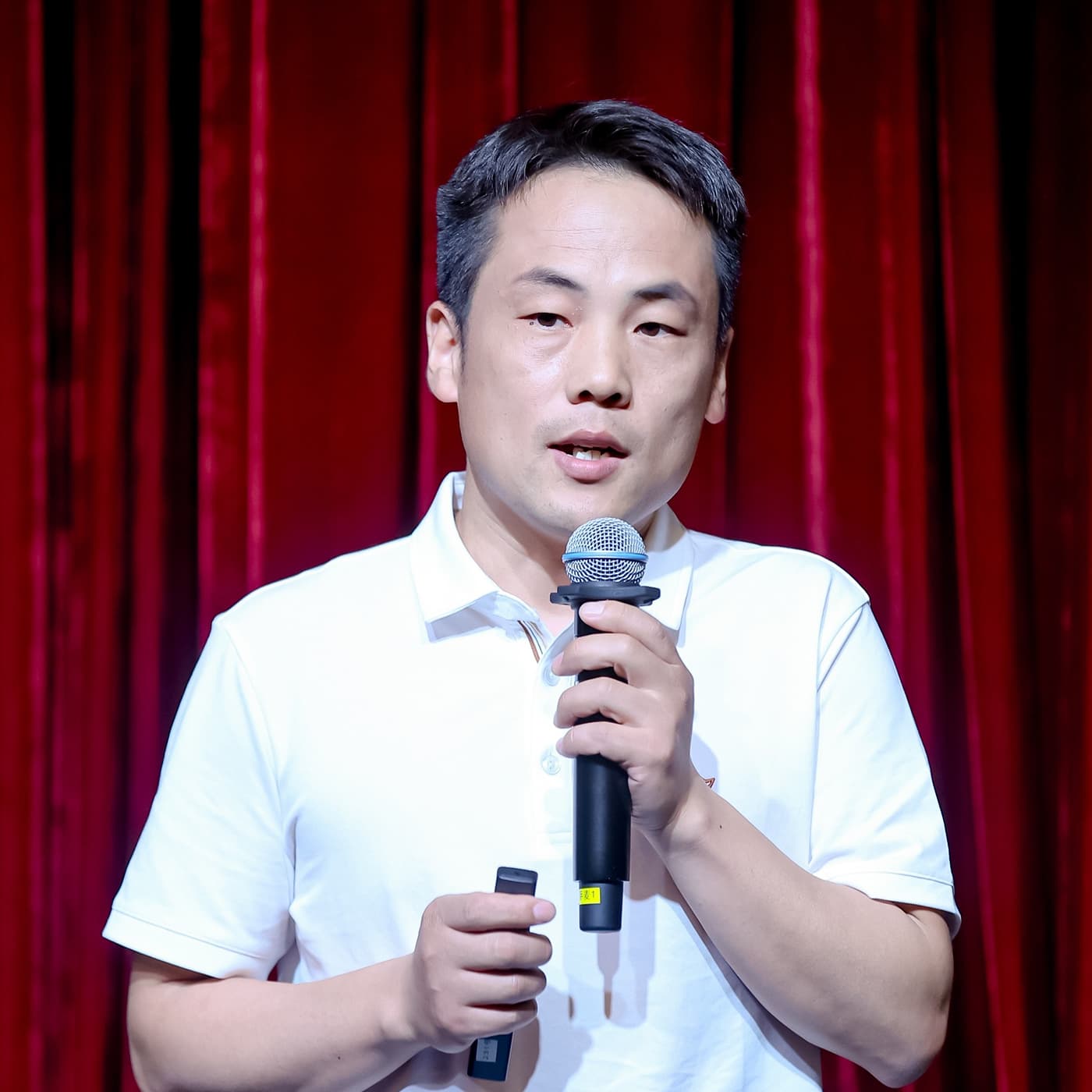 E849.我女儿的命是以公斤计算的｜故事开放麦 - 故事FM cover