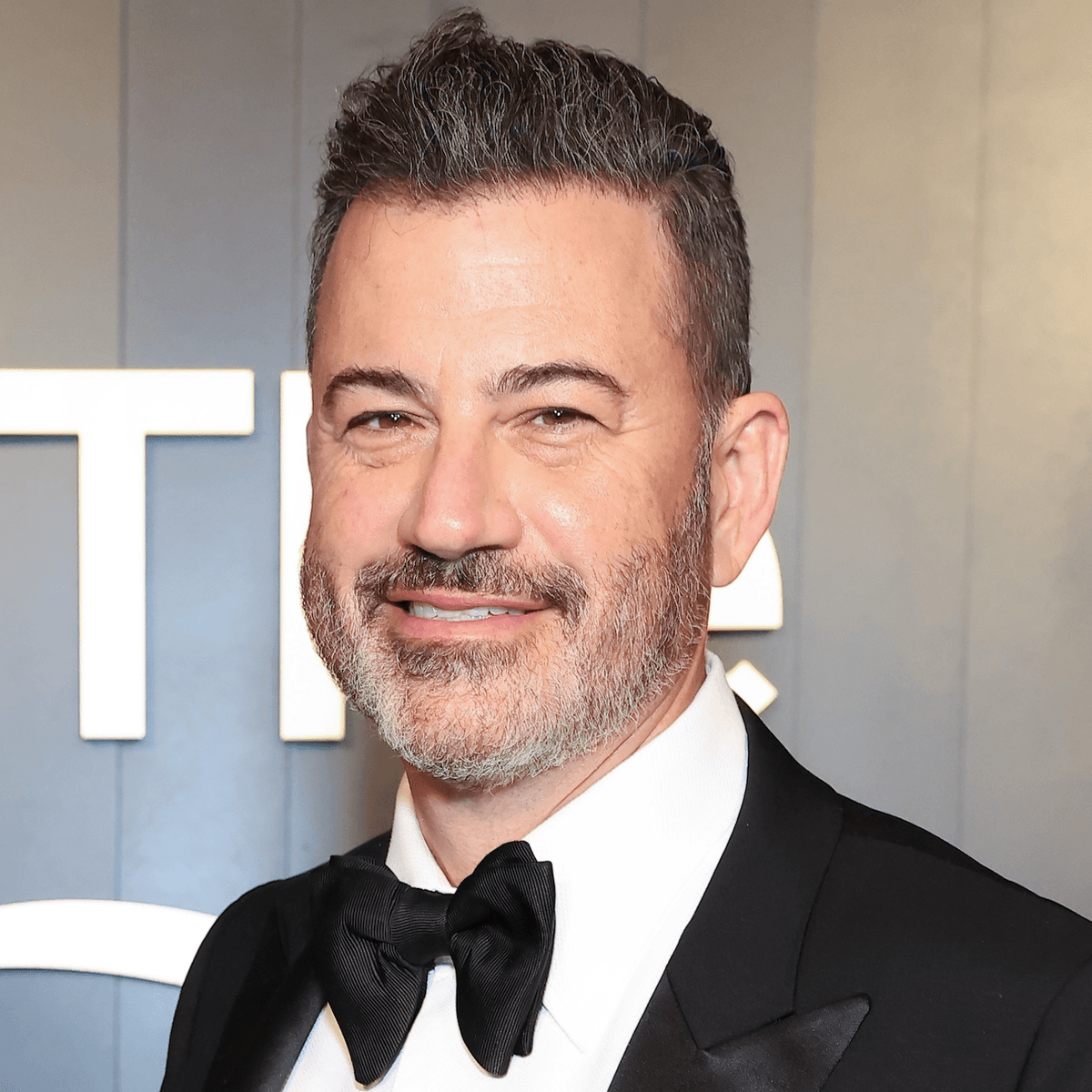 Jimmy Kimmel returns to late-night TV. Here’s what he said. - Apple News Today cover