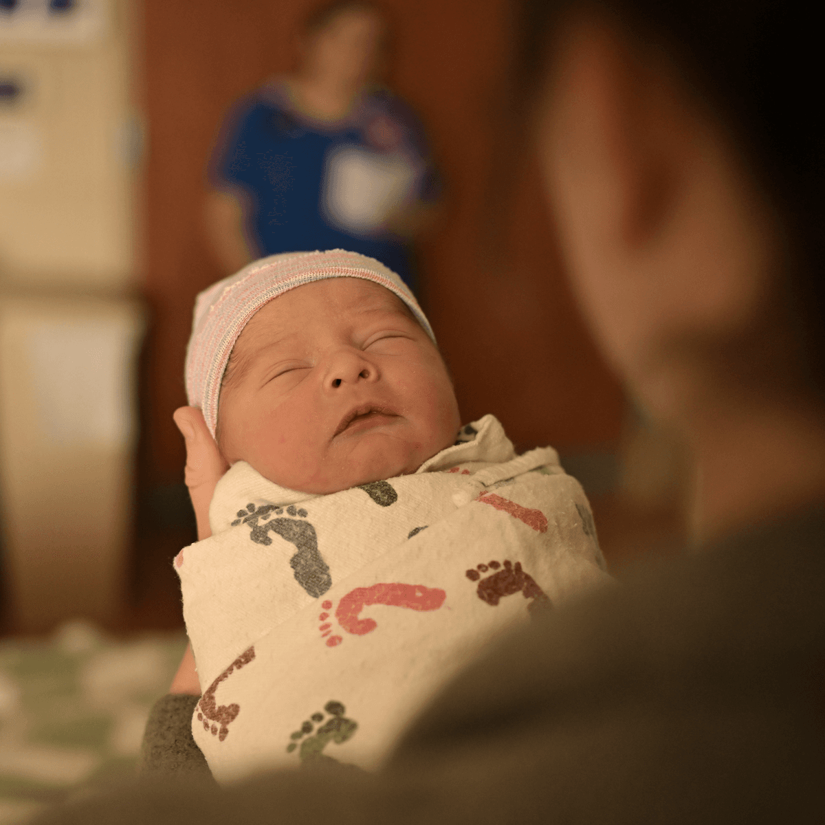 Inside the unlikely alliance to make childbirth free in the U.S. - Apple News Today cover