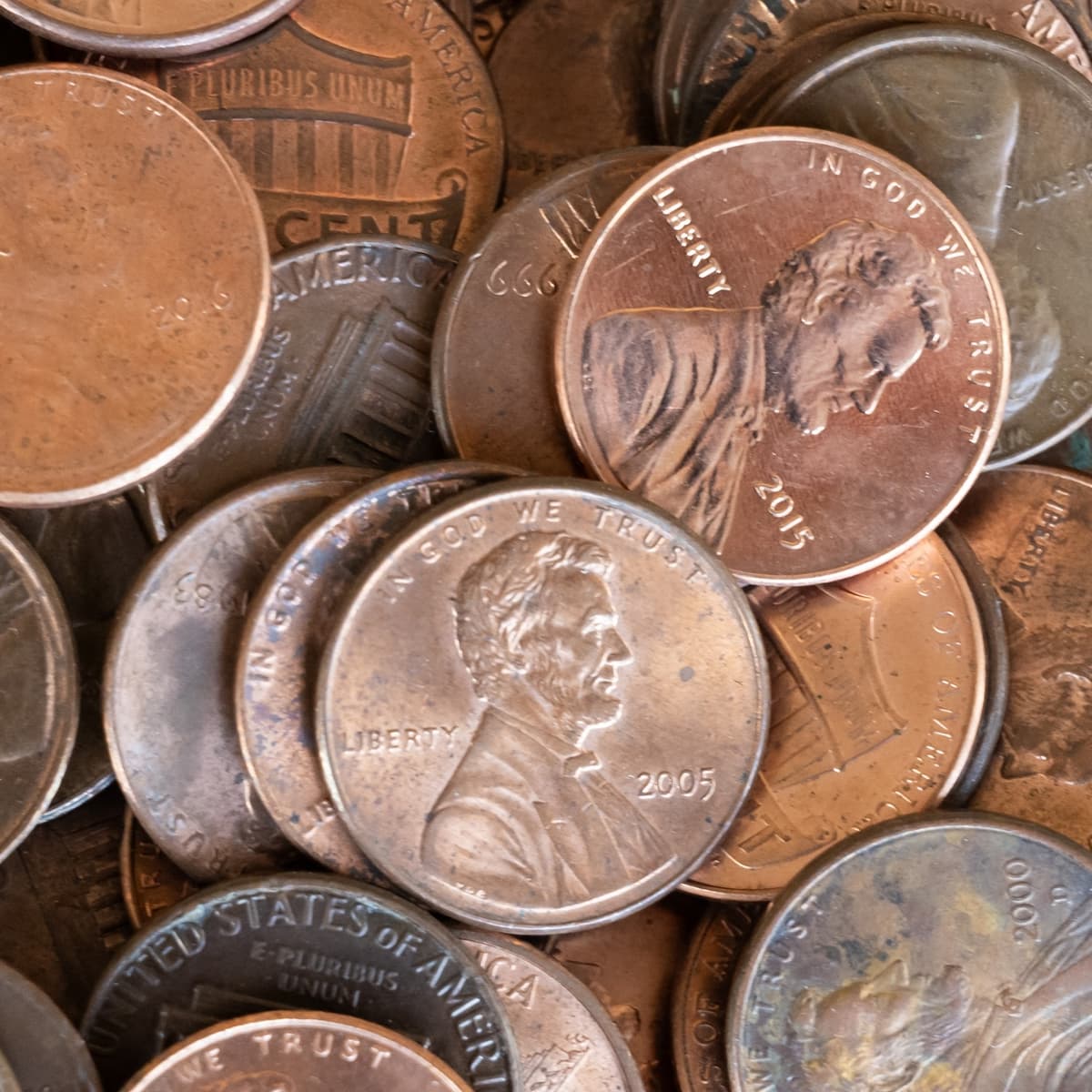 It costs 3 cents to make a penny. Trump says it’s time to stop. - Apple News Today cover