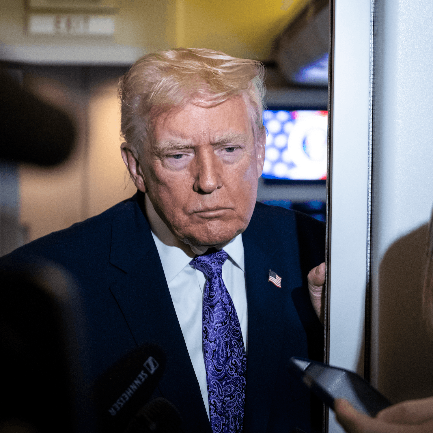 The “world is watching”: Trump faces a big test in Tennessee - Apple News Today cover
