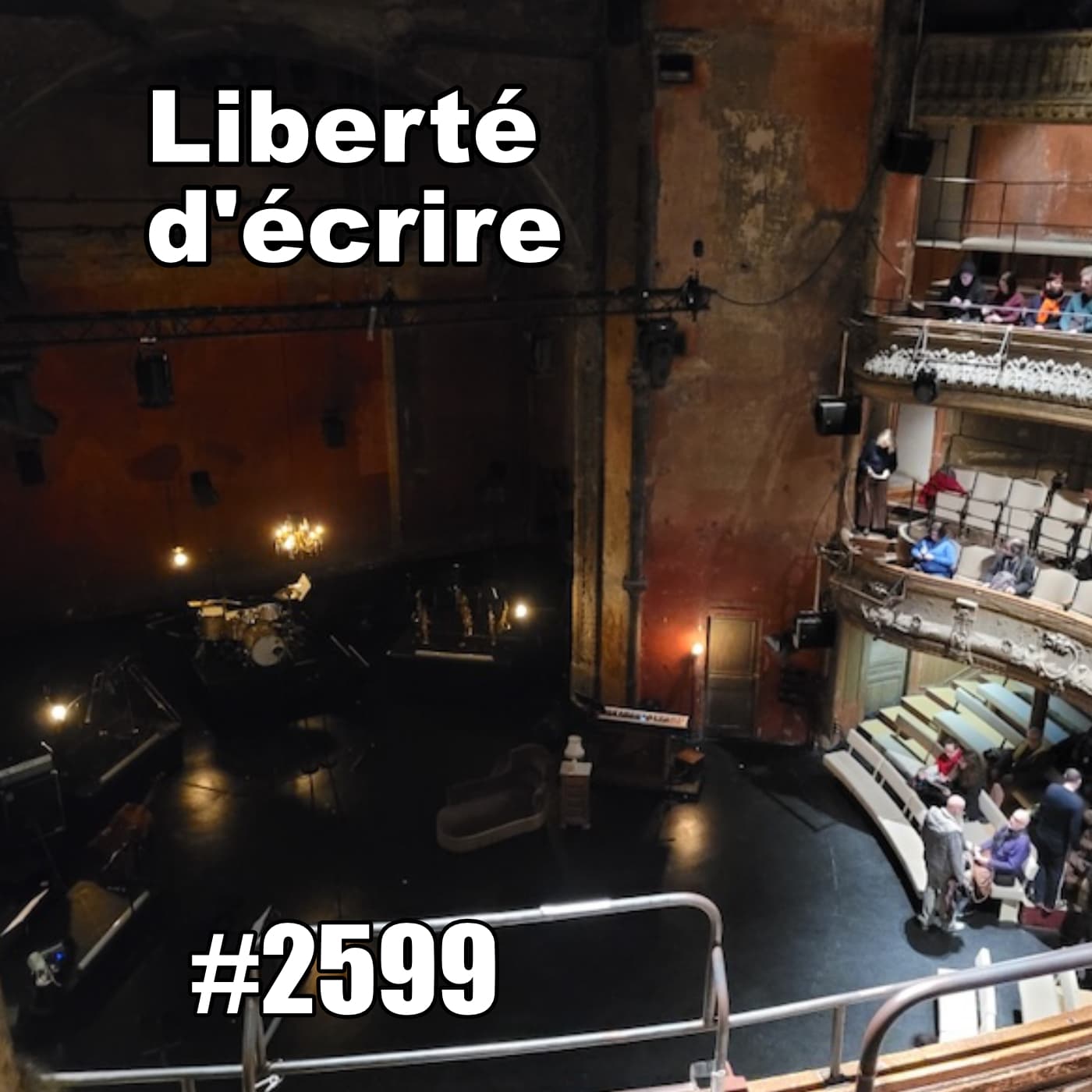 La liberté d’écrire (French Writing Practice) - One Thing In A French Day | Stories from Paris in French cover