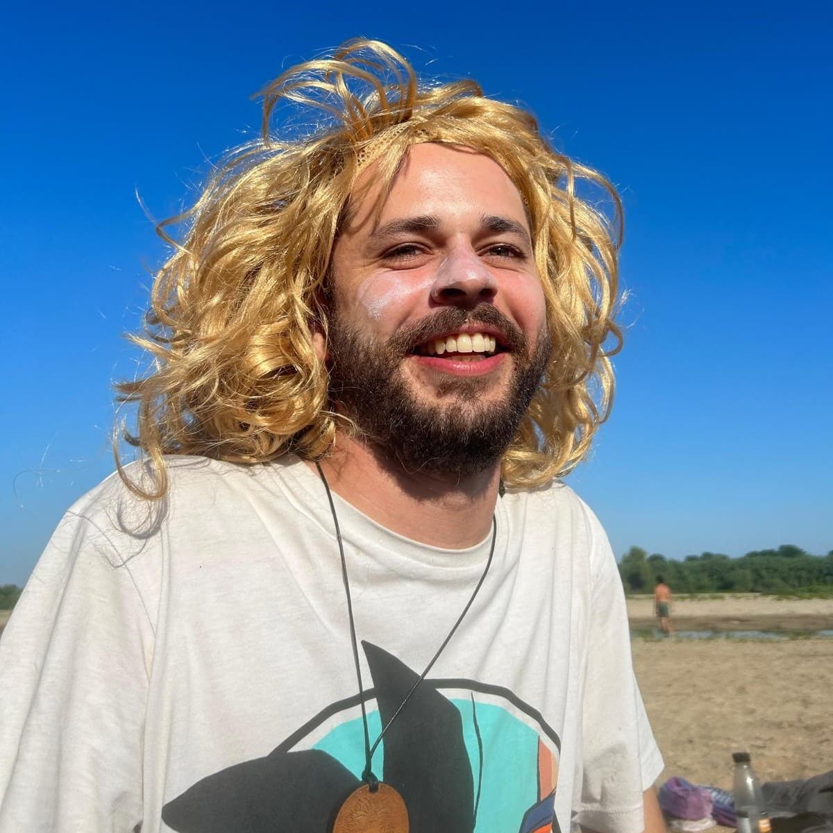 Associações de pastorícia cultural. Uma conversa com João Eça - Enterrados no Jardim cover