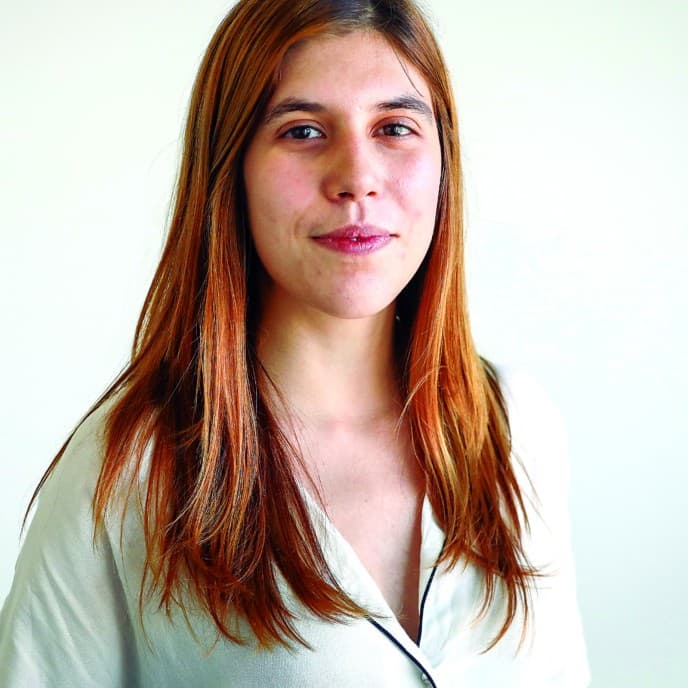 Para acabar de vez com a boa-consciência do público. Uma conversa com Margarida David Cardoso - Enterrados no Jardim cover