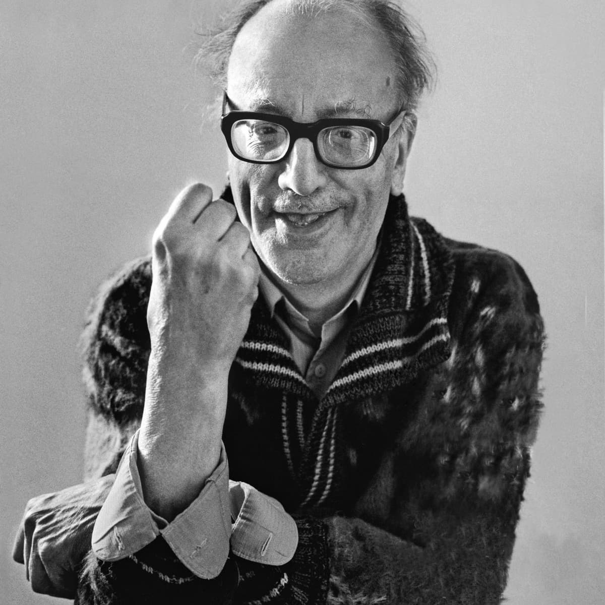 Uma sinfonia de chumbo nos 100 anos do Pacheco. Em conversa com João Pedro George - Enterrados no Jardim cover