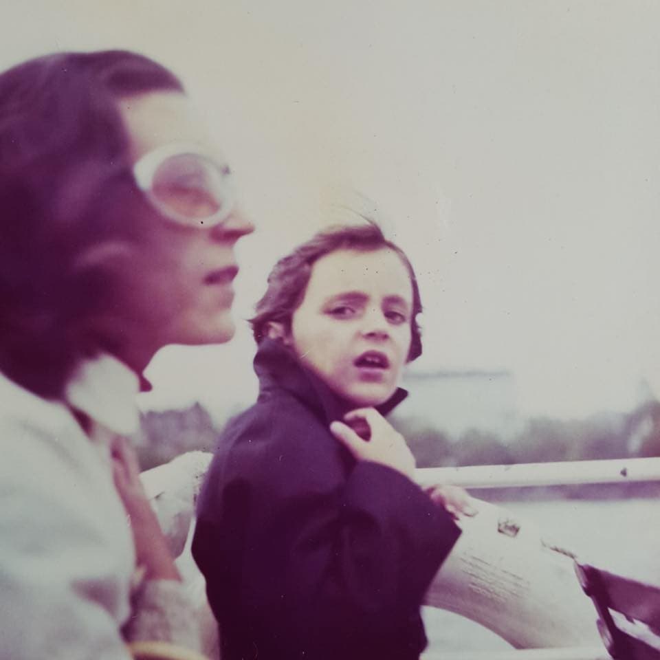 Jornais, orquestras, tripulações e naufrágios. Uma conversa com João Sedas Nunes - Enterrados no Jardim cover