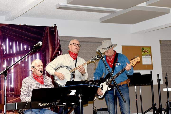 Nathan Cummins on Cowboy Poetry - Cattleman’s Corner Radio cover