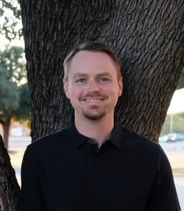 Jonathan Cogburn on Systemic Theory, Family Structures, and Supporting Homeless Youth - Noggin Notes Podcast cover