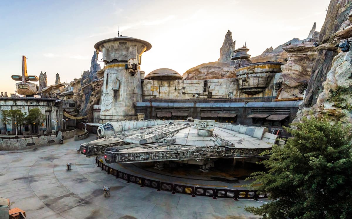 Disney's Star Wars Galaxy Edge - The Wandering Heart cover