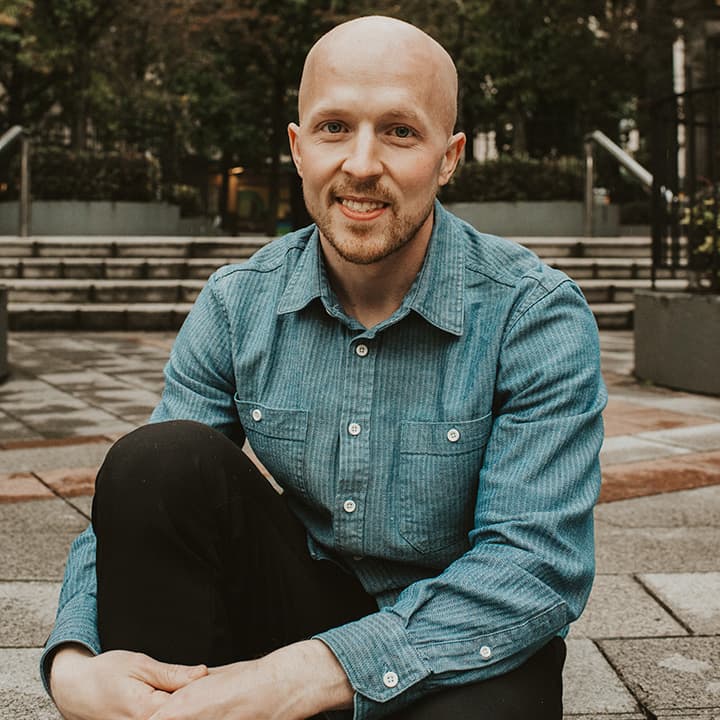 EP 157 Teamwork and compromise in Alaska politics with Jonathan Kreiss-Tomkins - Crude Conversations cover