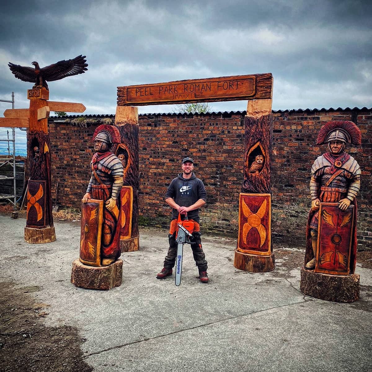 James Elliott - Chainsaw Carving cover