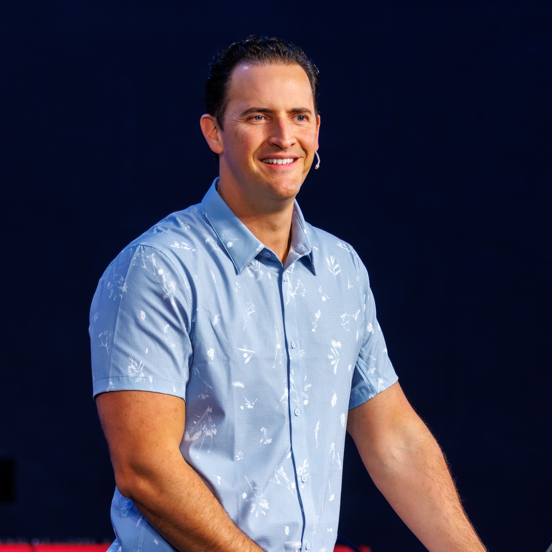 Why Would Jesus Say That Love is The Greatest Commandment? | Pastor Ben Diaz - The Vida Podcast cover