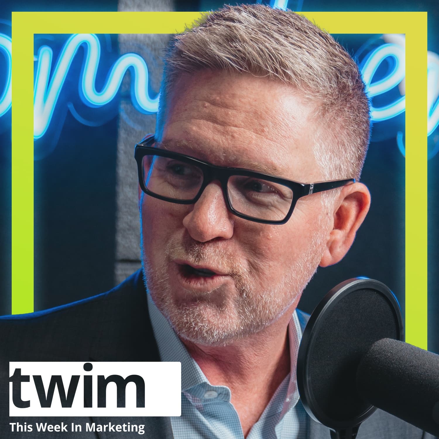 4 Powerful AI Tools for Real Estate Professionals | This Week in Marketing - The Tom Ferry Podcast Experience cover