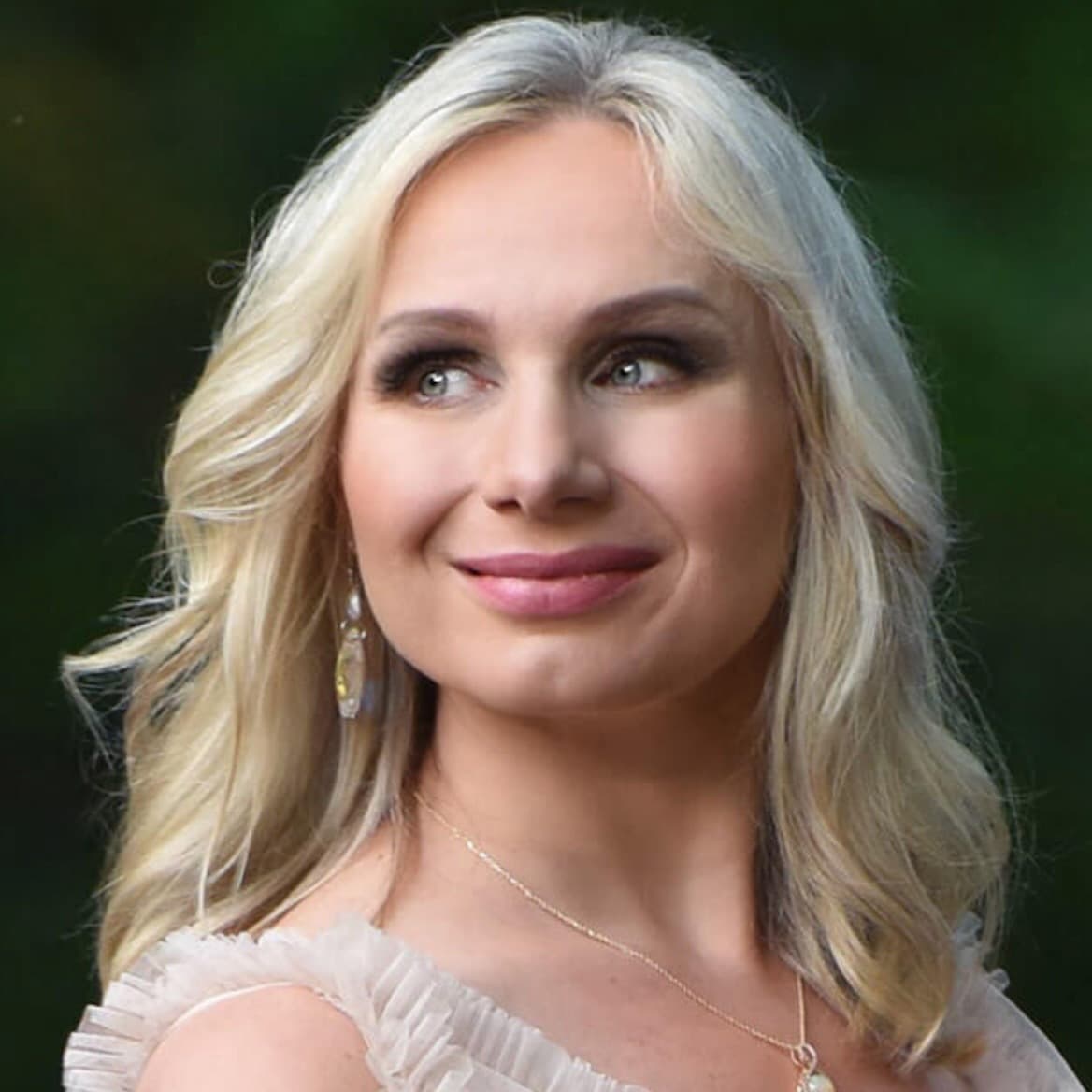 Realistic expectations about what Rhinoplasty can and cannot do - ehealth radio network cover