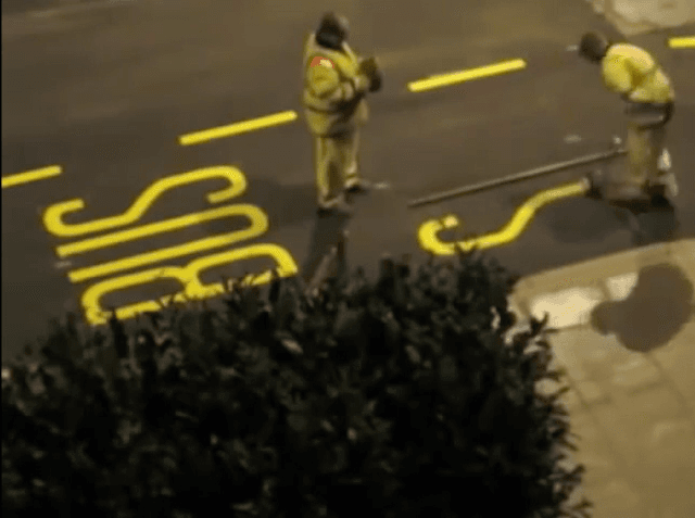 667. Painting a bus stop street sign by hand - BestofYouTube.com - Best of YouTube (video) cover