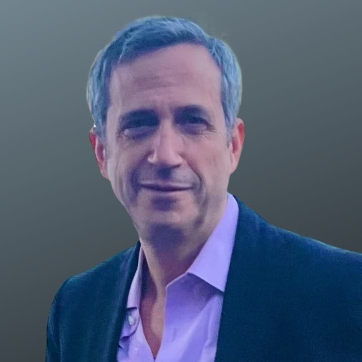 Lincoln Mitchell: Fear and Fascism: How America Reached a Political Breaking Point - Economics & Beyond with Rob Johnson cover