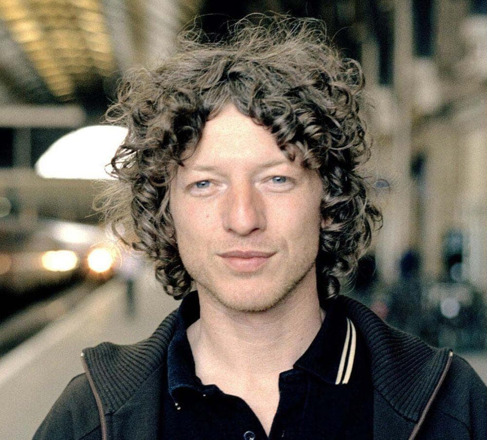 Episode 563 - John Power of Cast/the La's/Solo - The Hustle cover