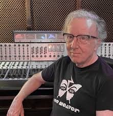 Episode 568 - Mitch Easter - The Hustle cover