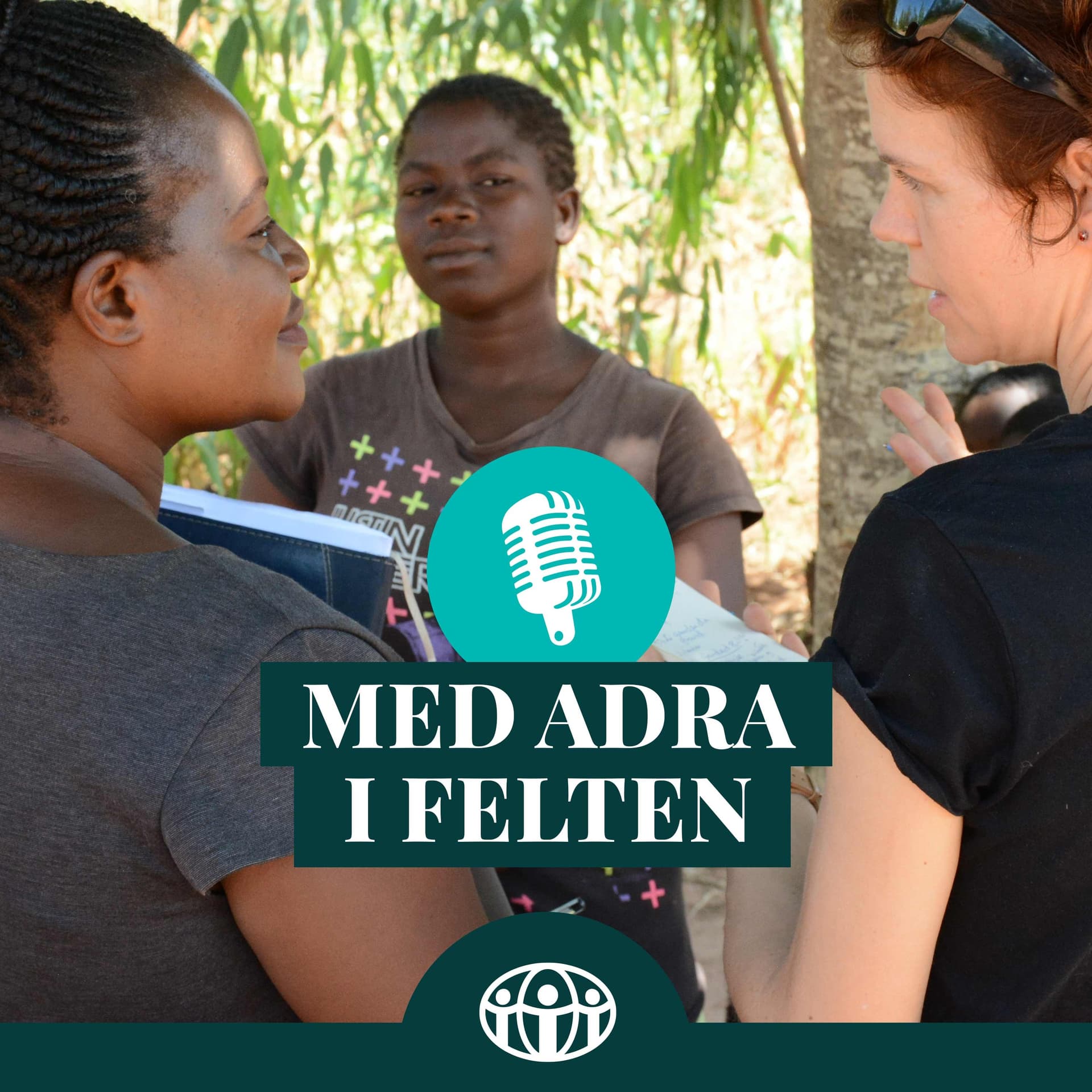 Med ADRA i felten cover