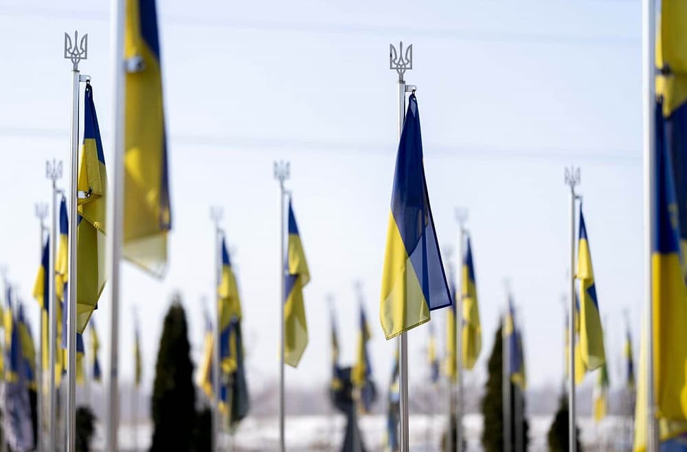 Ukraiņi vēlas ātrākas kara beigas, tam vajadzīgas miera sarunas - (ne)Diplomātiskās pusdienas cover