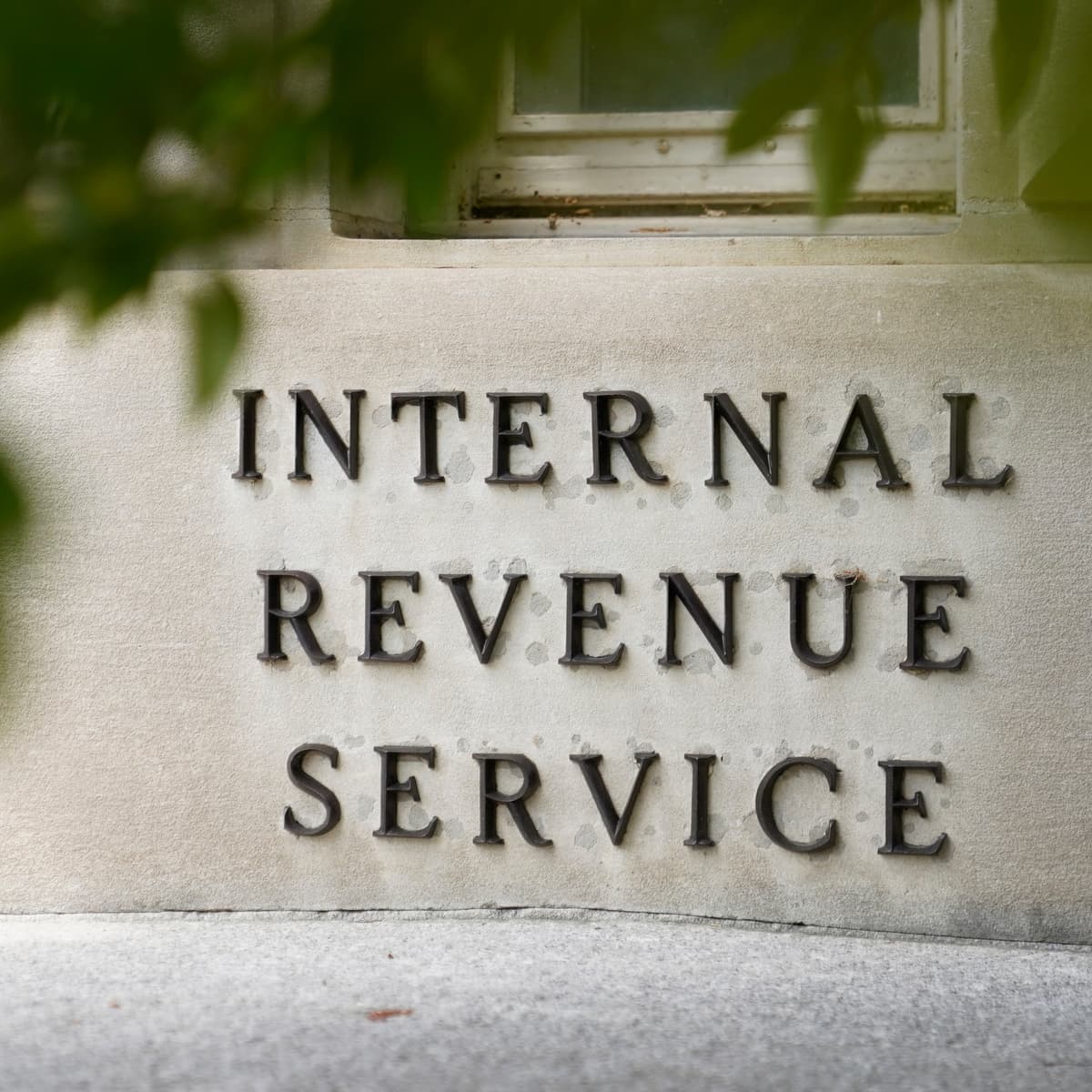 The IRS is in turmoil. Taxpayers are taking notice. - Post Reports cover