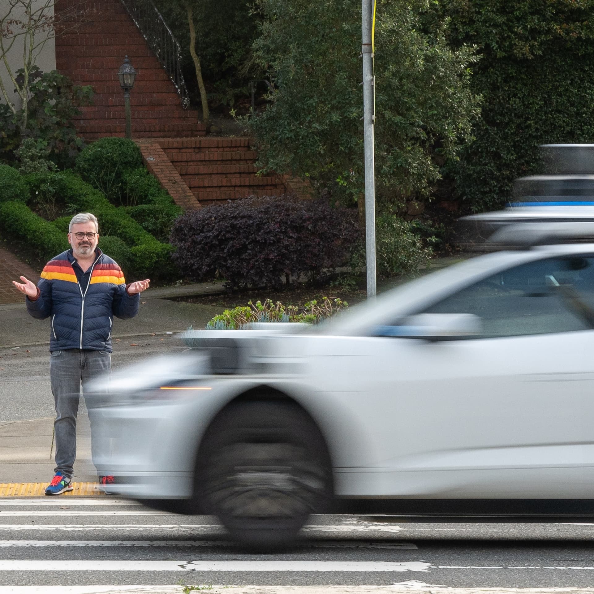 What to know before getting into a driverless taxi - Post Reports cover