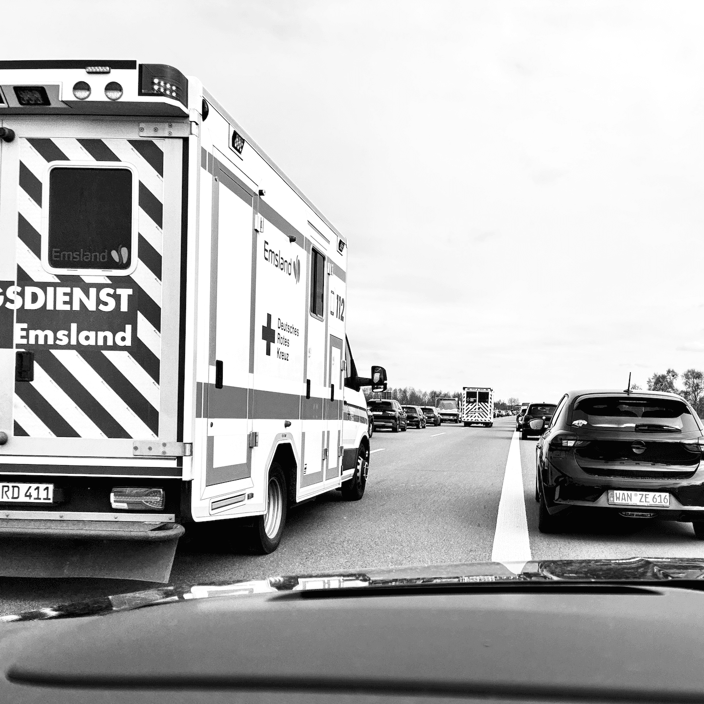 2903 / Schiffsverkehr - RADIO BASTARD cover