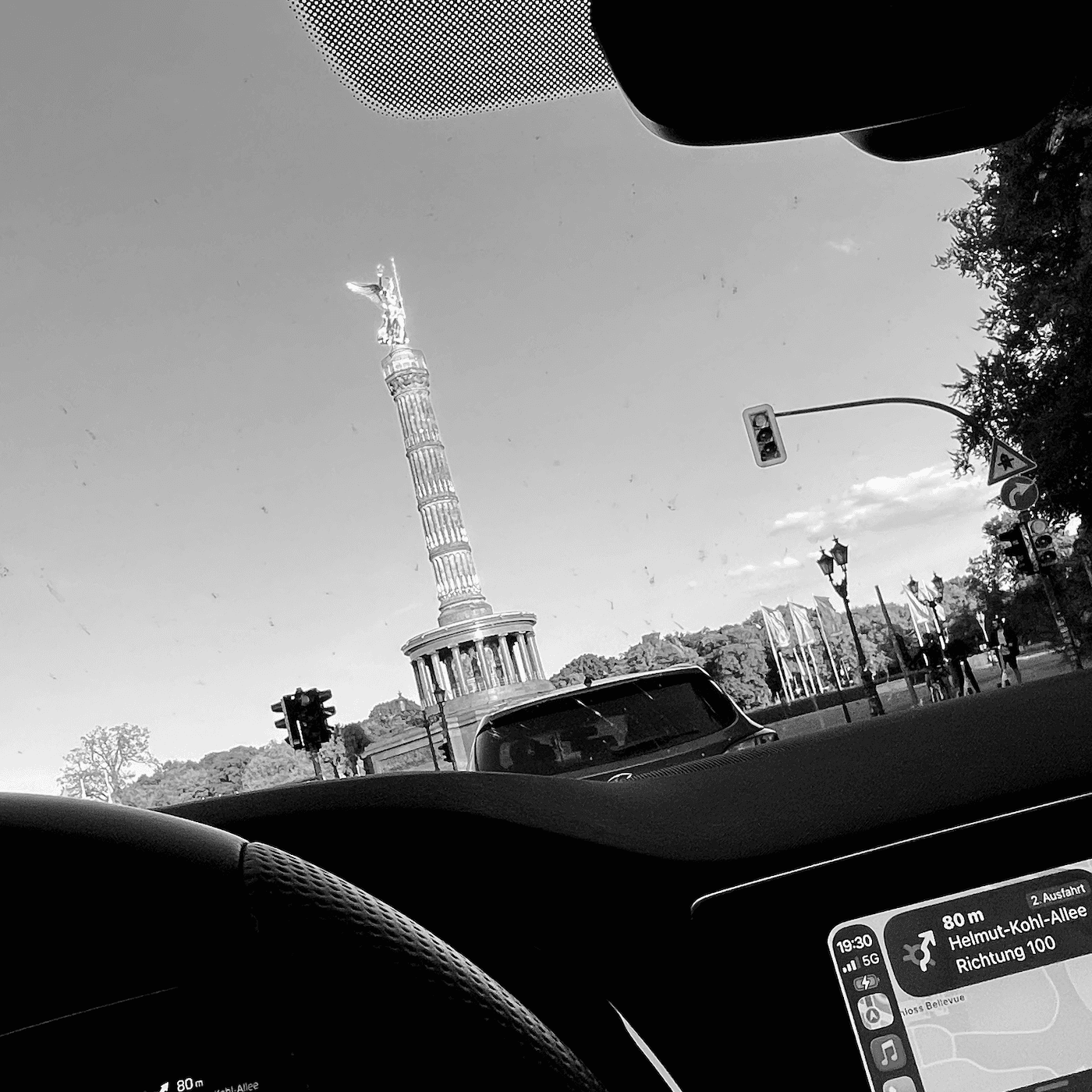 2926 / I Herz Berlin — RADIO BASTARD cover