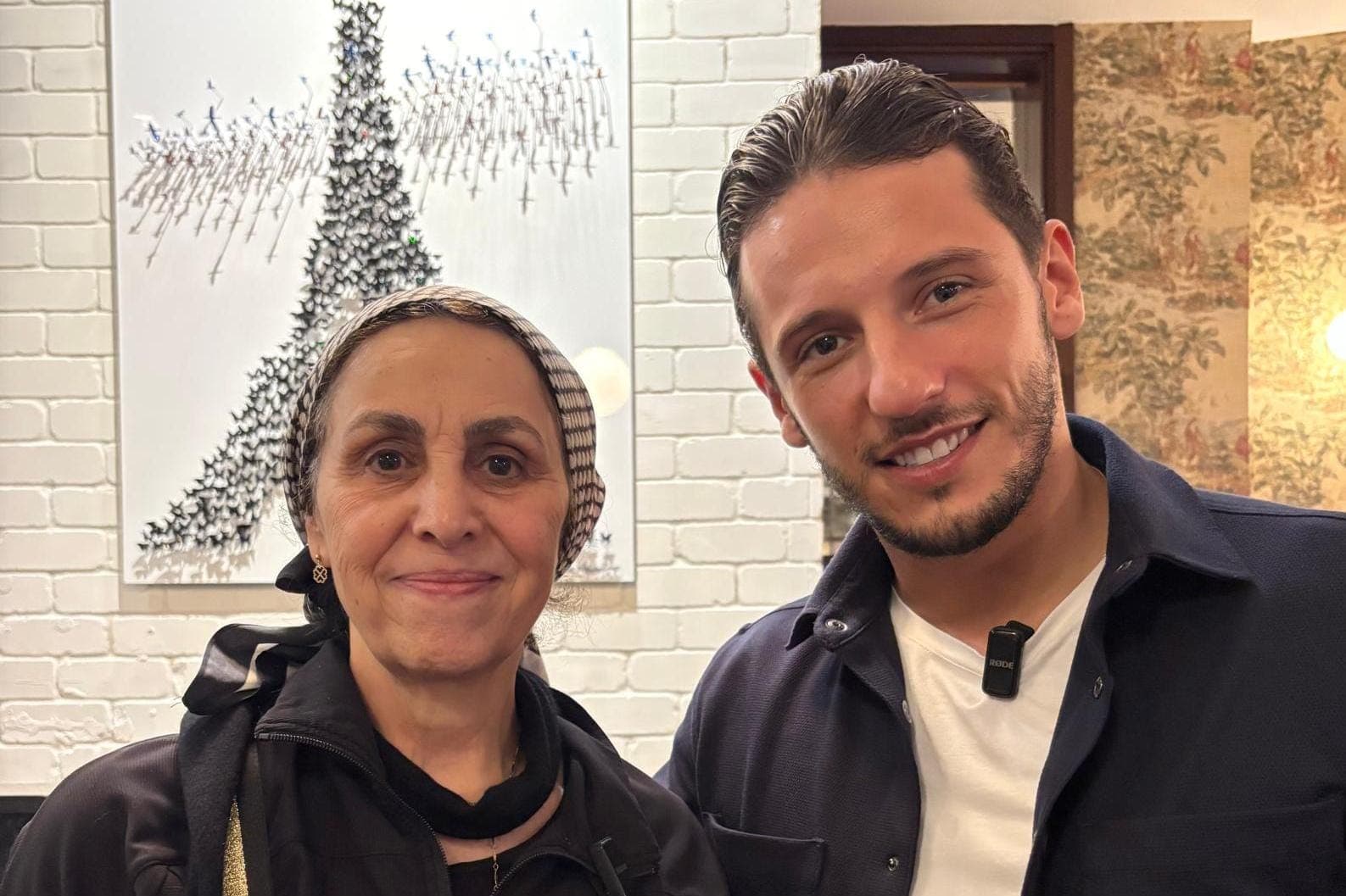 Victor reprend Le Rendez-Vous à Tel-Aviv - Les petits plats dans les grands – Laurence Phitoussi et Lionel Choukroun cover