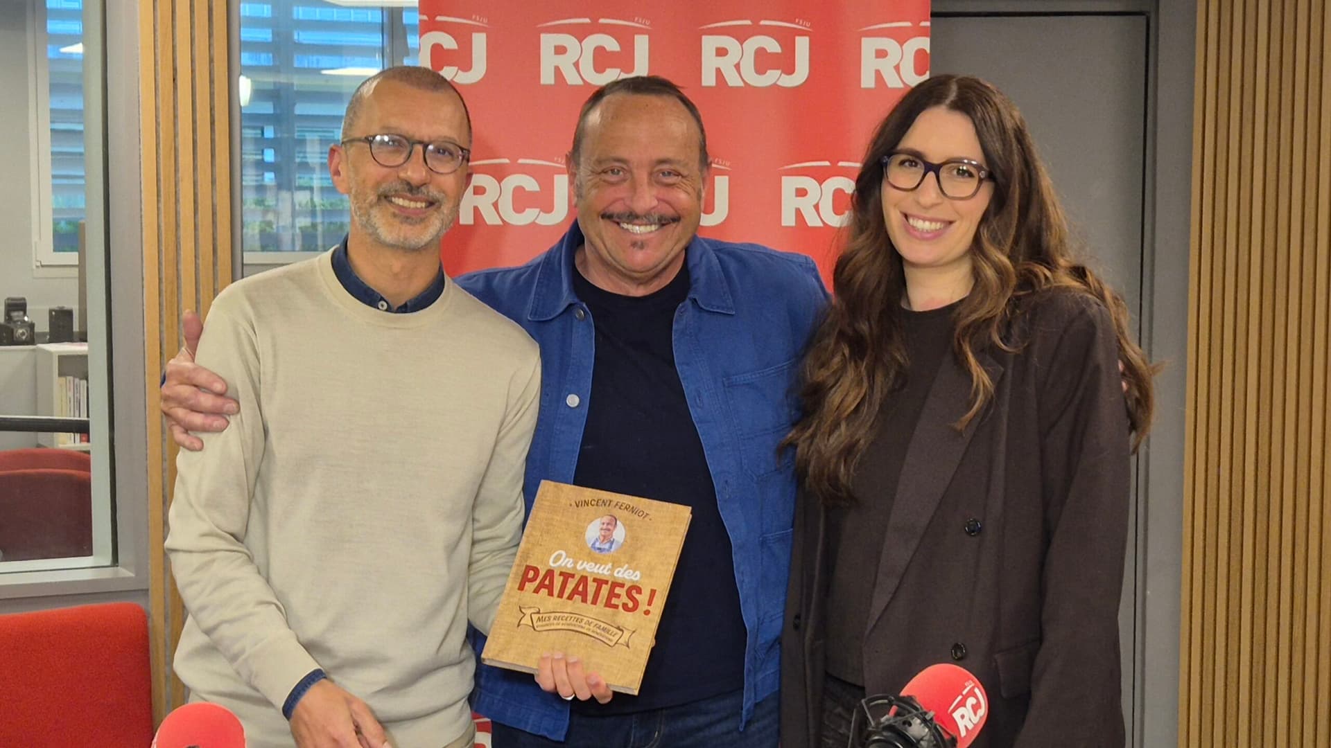 Vincent Ferniot, journaliste gastronomique et Noa Katz — Les petits plats dans les grands – Laurence Phitoussi et Lionel Choukroun cover