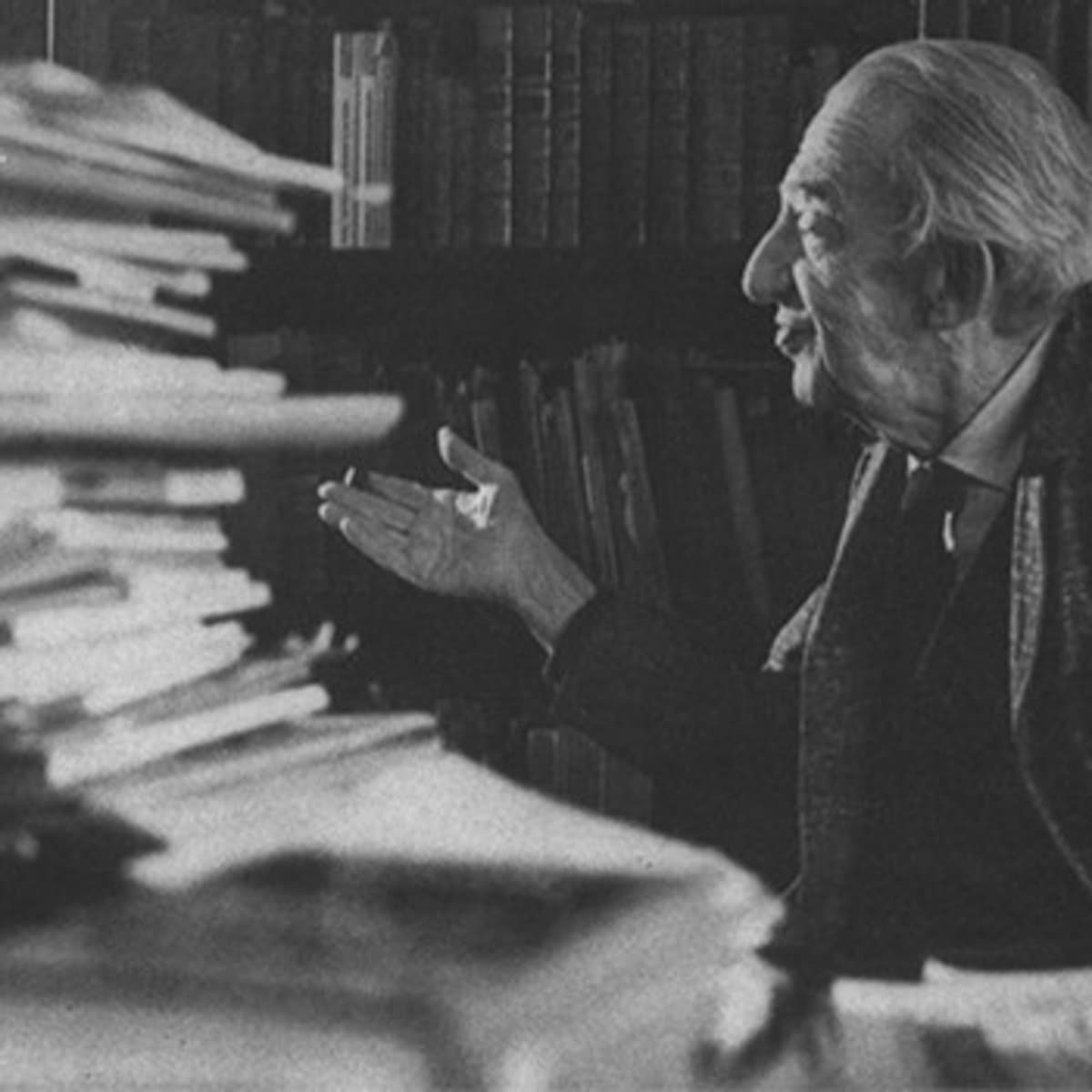 4. La Trinchera 30 - 5 de abril 2020 - Primeras Lecturas cover