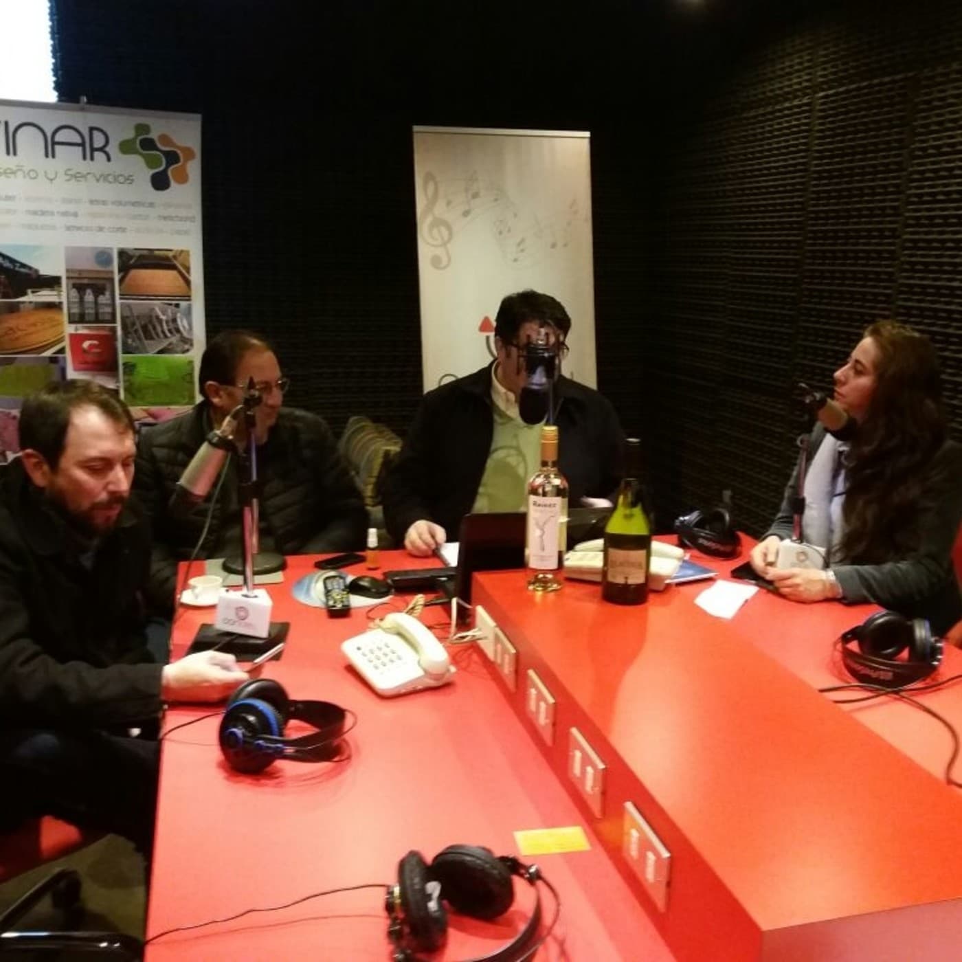 Entrevista a Juan Neira - Editorial Zig-Zag cover
