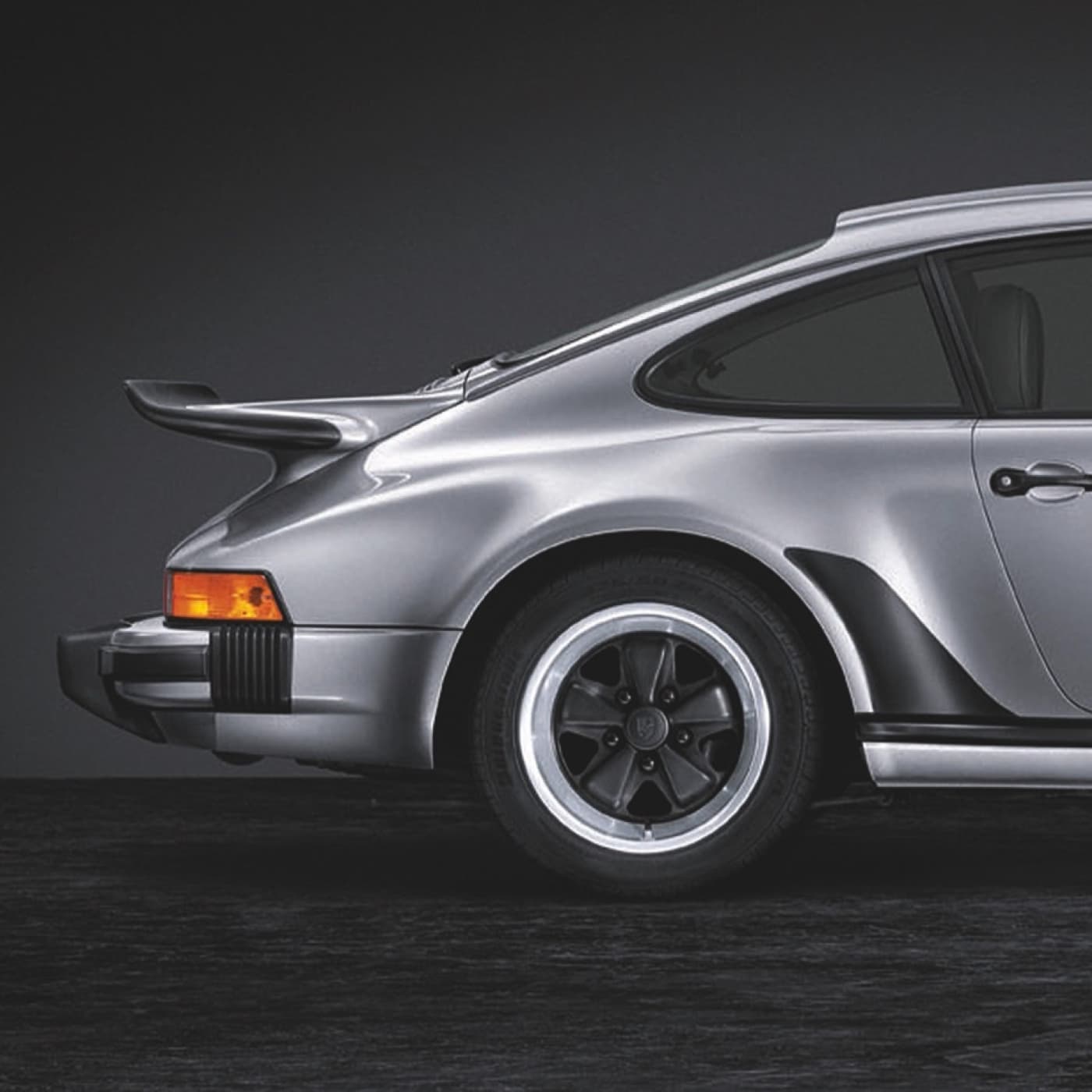 Porsche 911 Turbo: Un error magistral - El Garaje Hermético de Máximo Sant cover