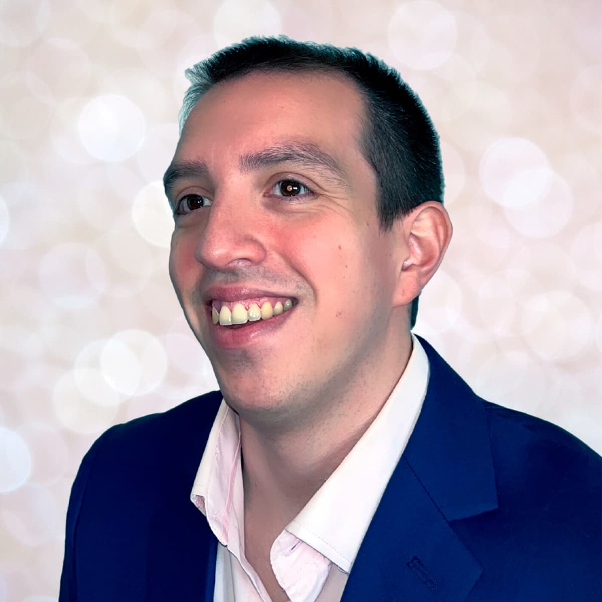 Entrevista al Dr. Roberto Villalobos Atlas Abogado de Familia Falsas Denuncias Caso Sebastián Domenech Penal Niños Niñas - Interés General cover